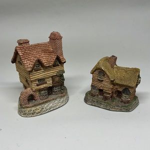 2 David Winter small cottages
